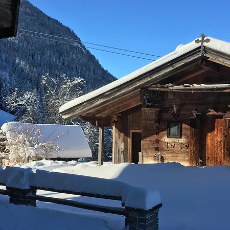 Woelzenberg Alm Appartement *