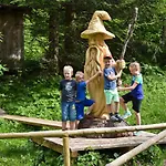 Woelzenberg Alm Appartement *
